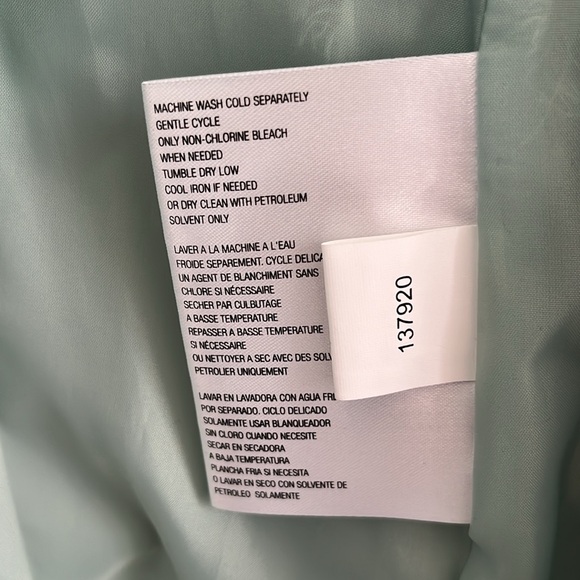 Michael Kors coat with removable hood size Medium - Picture 6 of 7